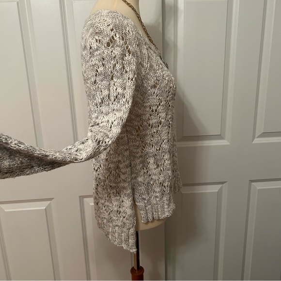 Belldini Light Gray Open Weave Scoop Neck Sweater - Picture 2 of 4